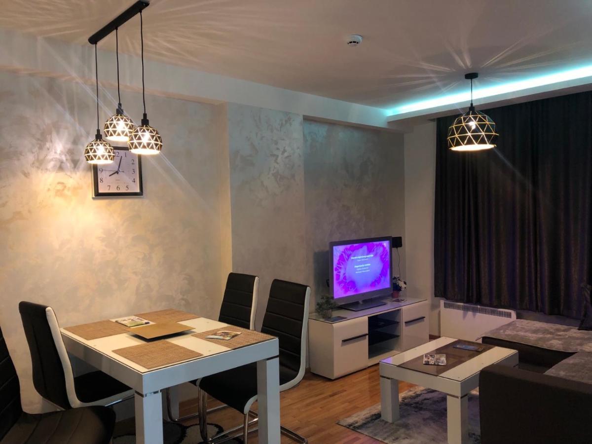 Apartman Kraljevi Cardaci Sadikovic Sa Garazom Kopaonik Exterior foto