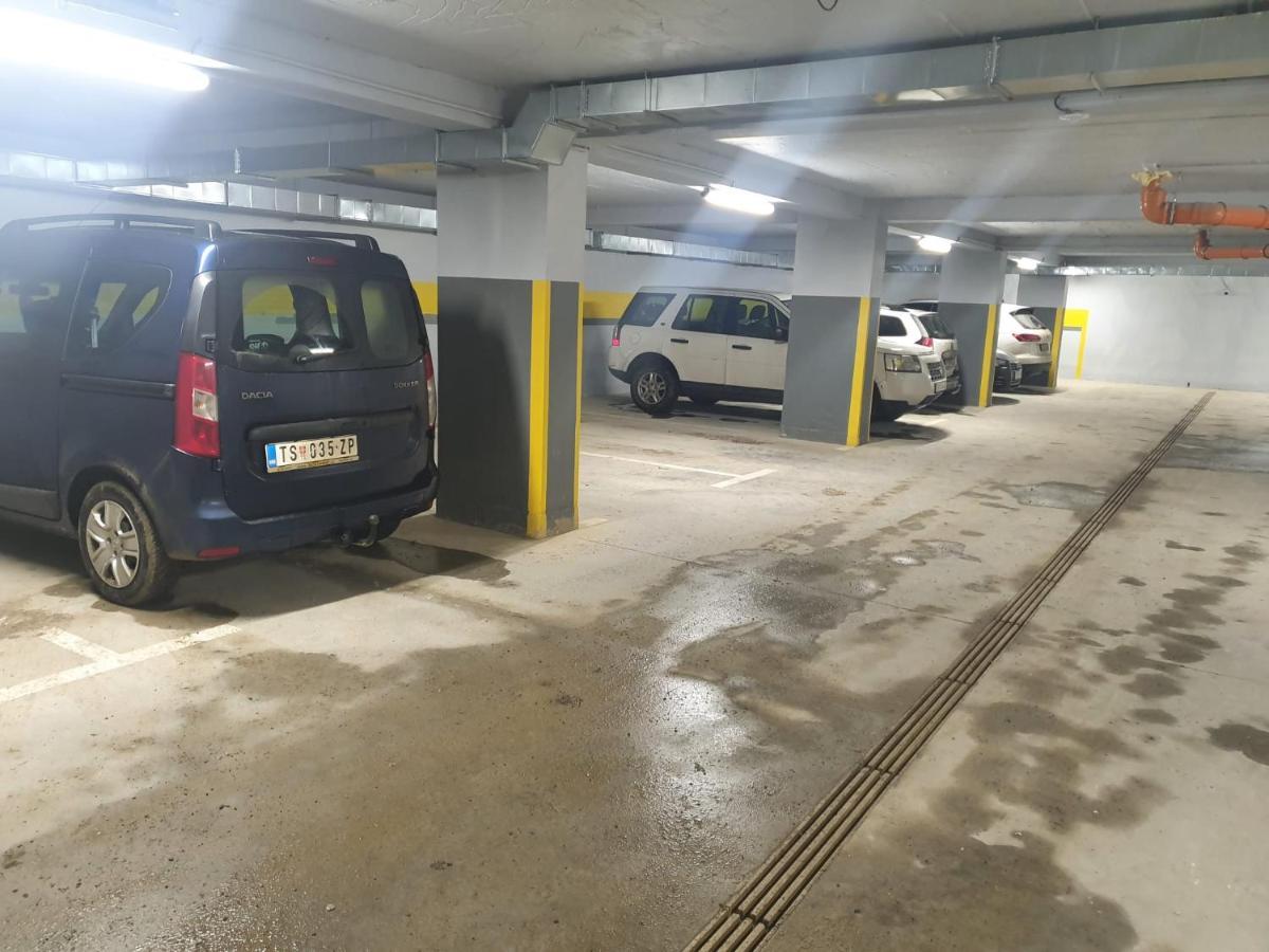Apartman Kraljevi Cardaci Sadikovic Sa Garazom Kopaonik Exterior foto